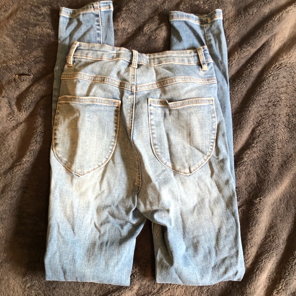 ripped stretchy jeans - Picture 3 of 3